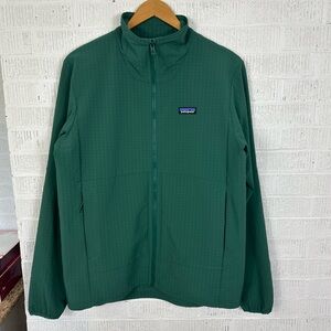 Men’s Patagonia R1 Techface Jacket Green Size Medium S24